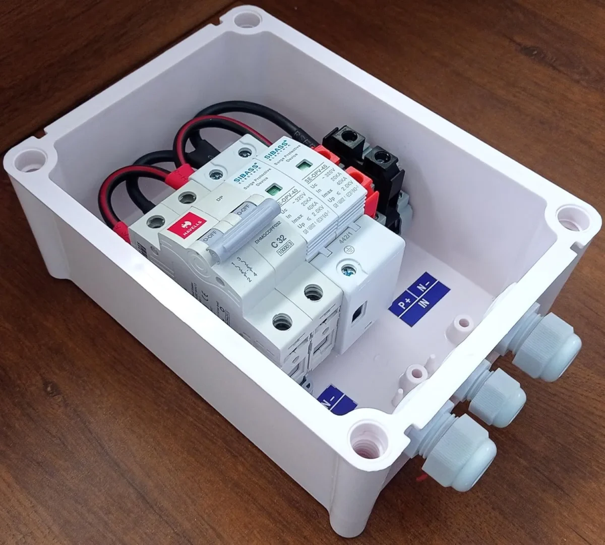 Kenbrook ACDB Single Phase – Inbuilt Havells 32A AC MCB & Sibass 320V AC SPD (1kW – 7kW Range) - Image 2